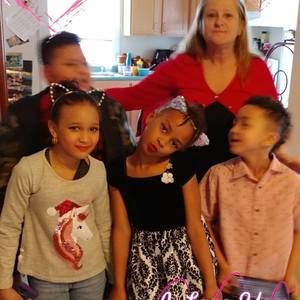 Meet your Posher, Lisa